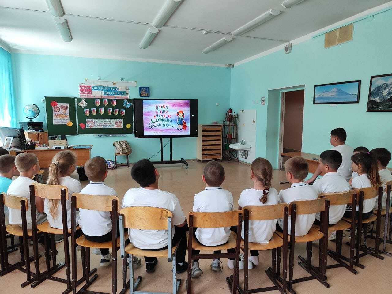 Белые панамки Белые панамки.